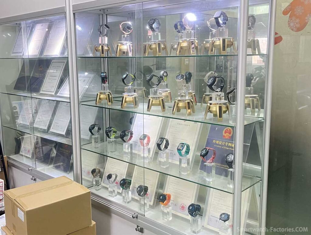 Albania Women's Smartwatch Wholesale — Direct from China Factory