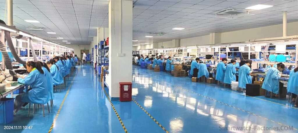 Albanian Local Smartwatch Wholesaler Visits Chinese Smartwatch Factory